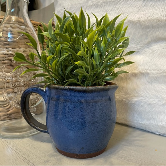 Vintage Blue Pottery - Picture 5 of 8